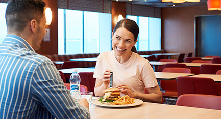 baarit ja ravintolat m/s Finlandia Bar Naissaar baarit ja ravintolat m/s Finlandia Bar Naissaar